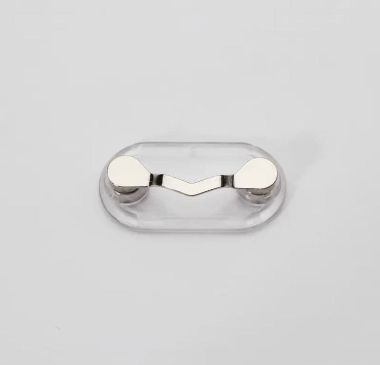 Magnetic Glass Holder, Multifunction Hang Eyeglass Holder, Portable Clothes Magnet Clip, Glasses Brooch Clips Magnetic Glass Holder, Multifunction Hang Eyeglass Holder, Portable Clothes Magnet Clip, Glasses Brooch Clips